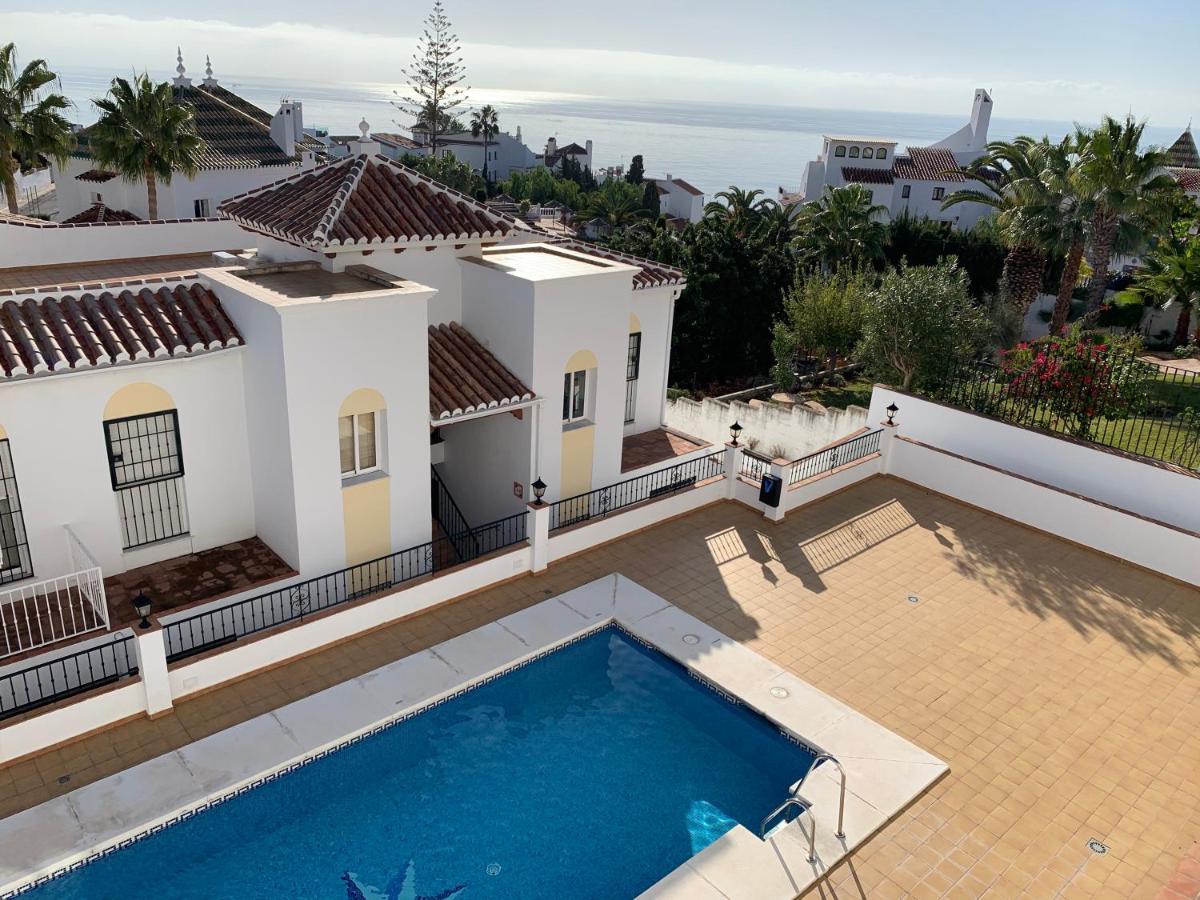 Playa Burriana, Tva Terasser, Havsutsikt, Pool Nerja Bagian luar foto